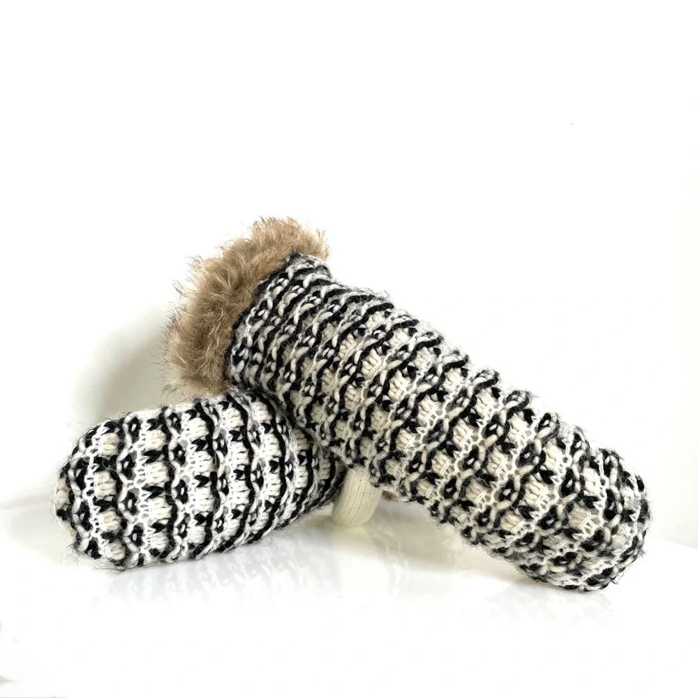 Cabincore | Eddie Bauer Knit Mittens Faux Fur Trim | Fleece Lined | Black White